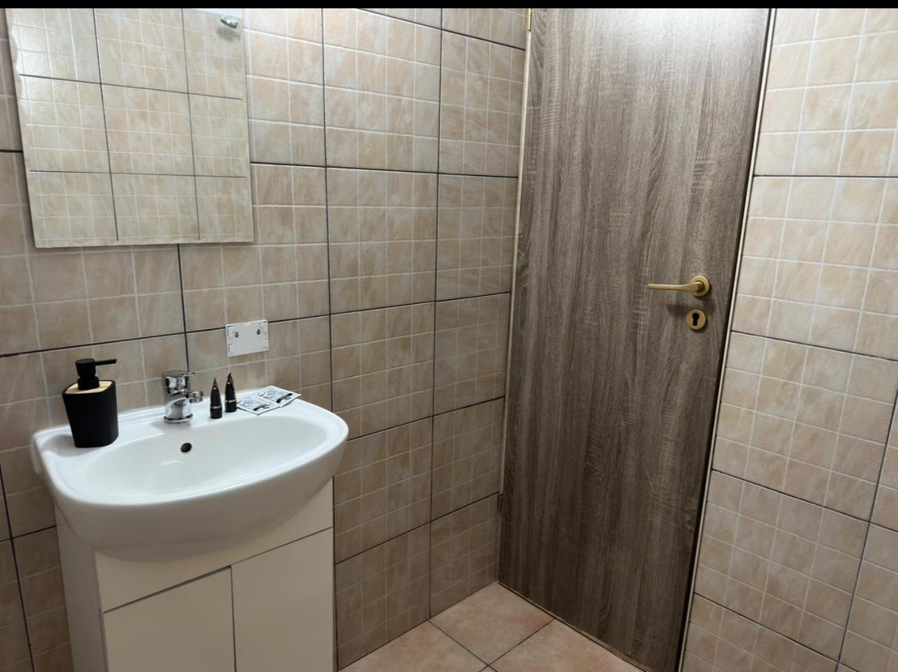 Vila Matt Vama Veche Exteriör bild